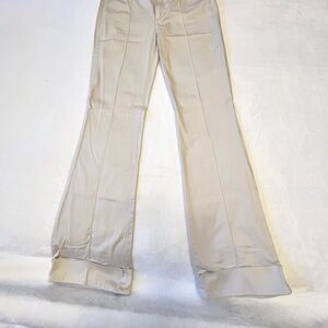 Chic European cream tailored Pants